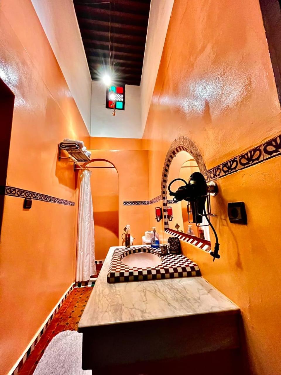 Riad Lalla Zoubida Fès Exterior foto