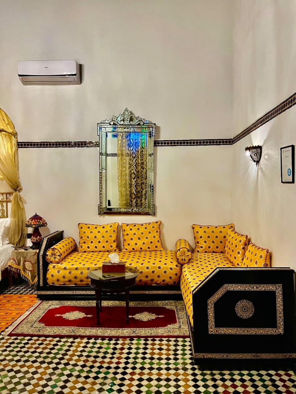 Riad Lalla Zoubida Fès Exterior foto