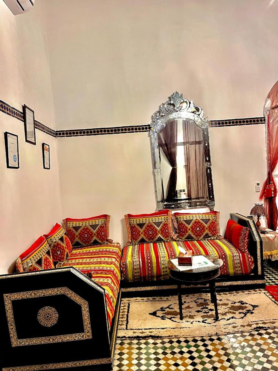 Riad Lalla Zoubida Fès Exterior foto